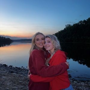 Meet your Posher, Cailee